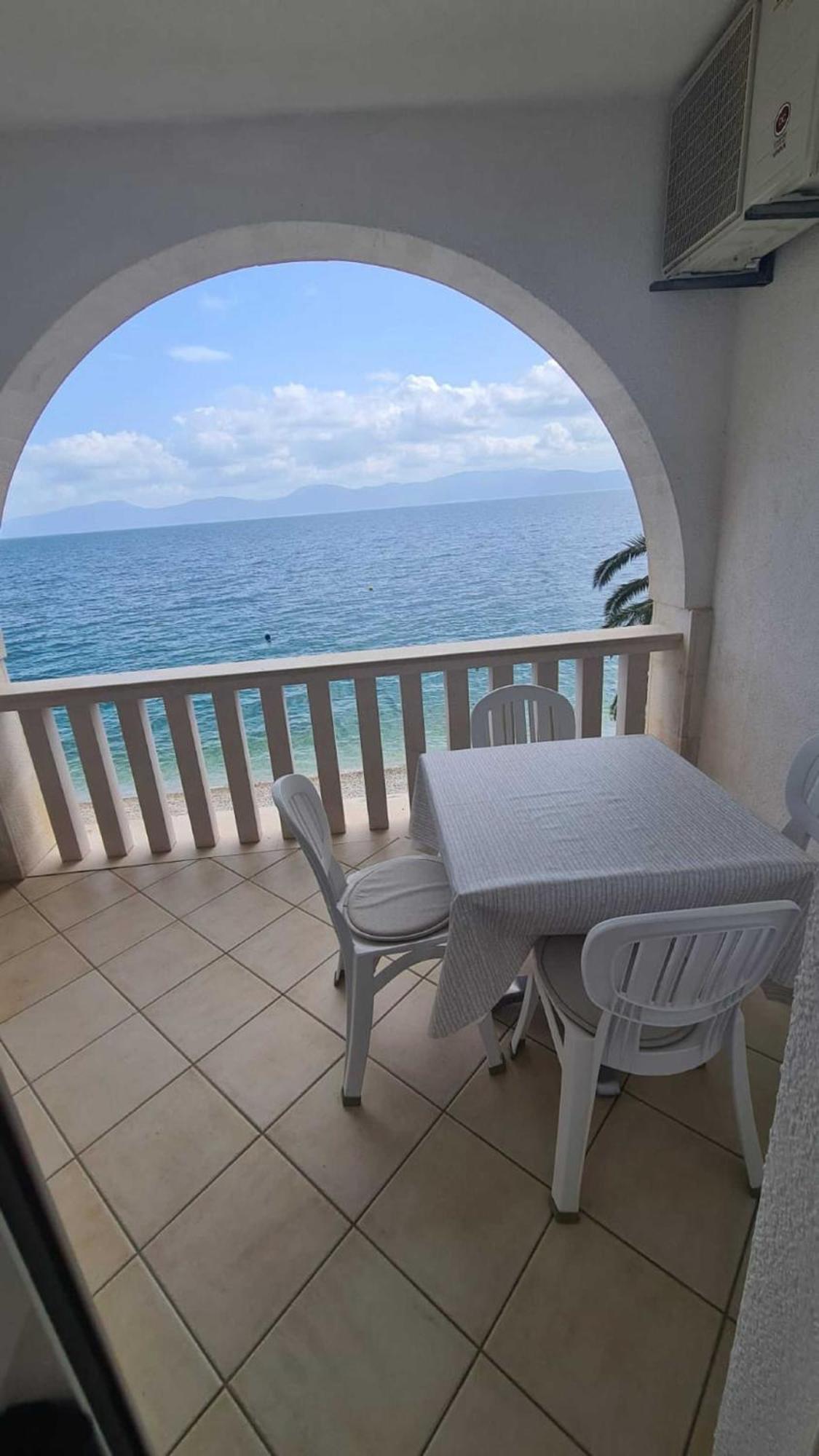 בריסט Apartments Pansion Franka מראה חיצוני תמונה