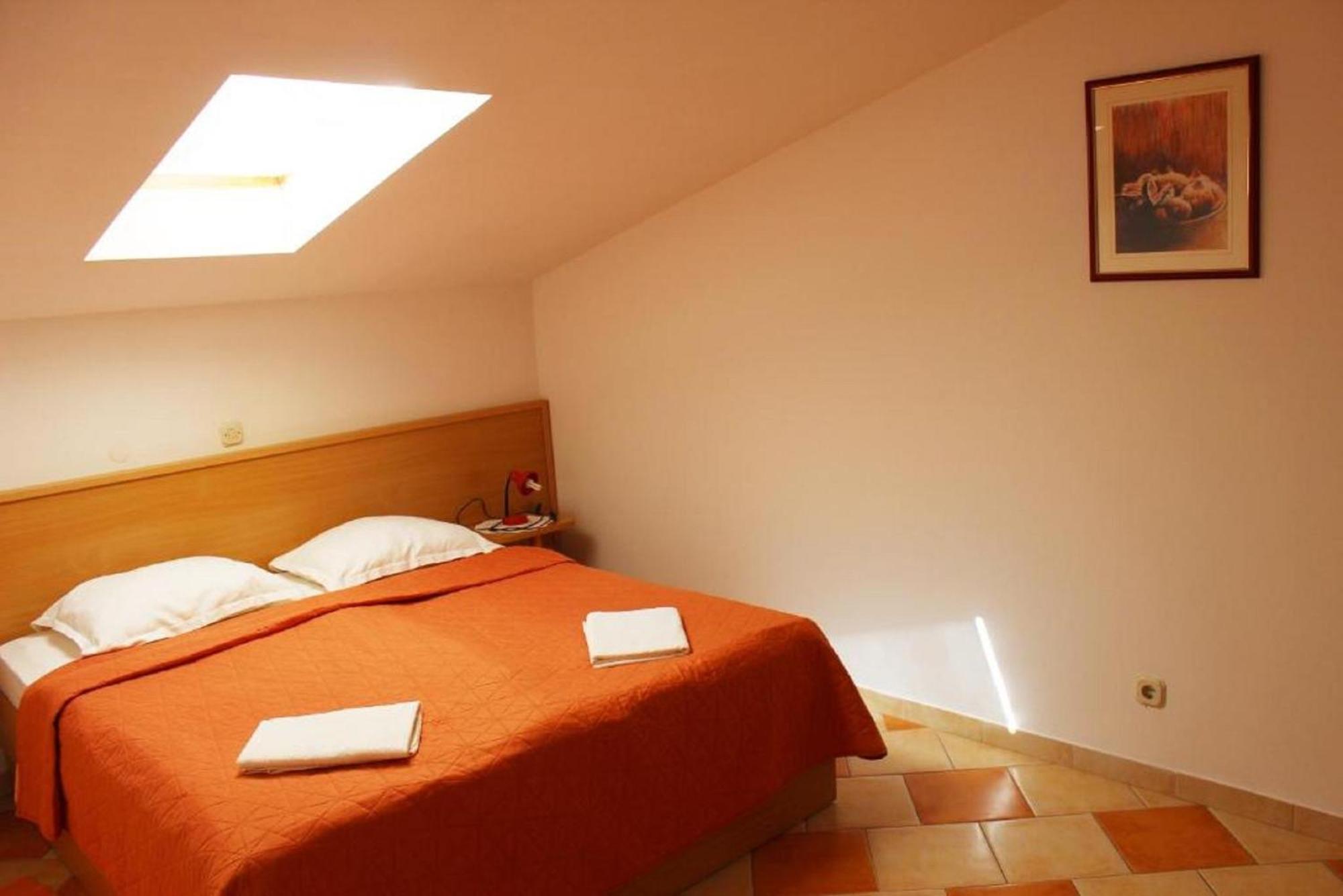 בריסט Apartments Pansion Franka מראה חיצוני תמונה