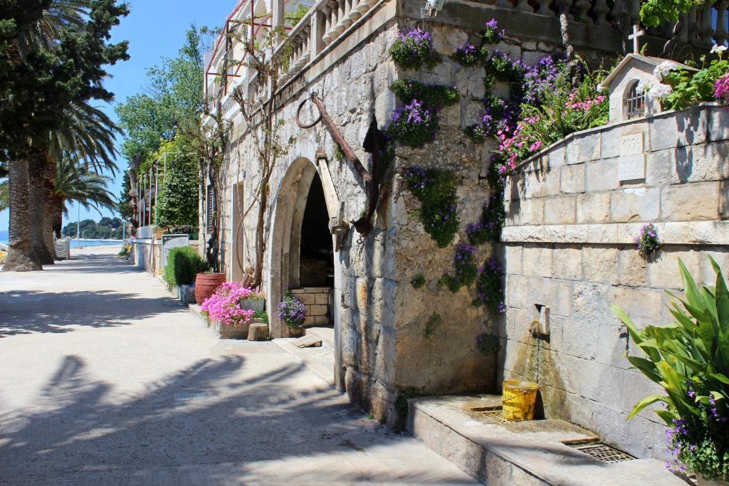 בריסט Apartments Pansion Franka מראה חיצוני תמונה